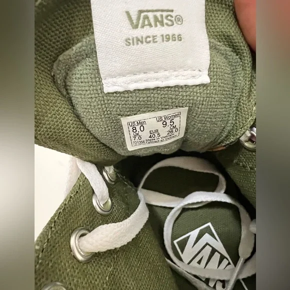 Vans Camouflage High-Top Sneakers - Picture 11 of 15